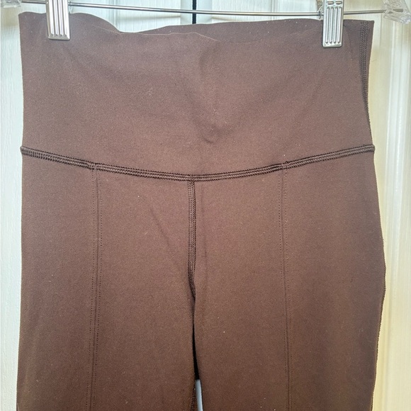 Aritzia TNA - High-Waisted Brown Flare Pants in Size S - Picture 7 of 8